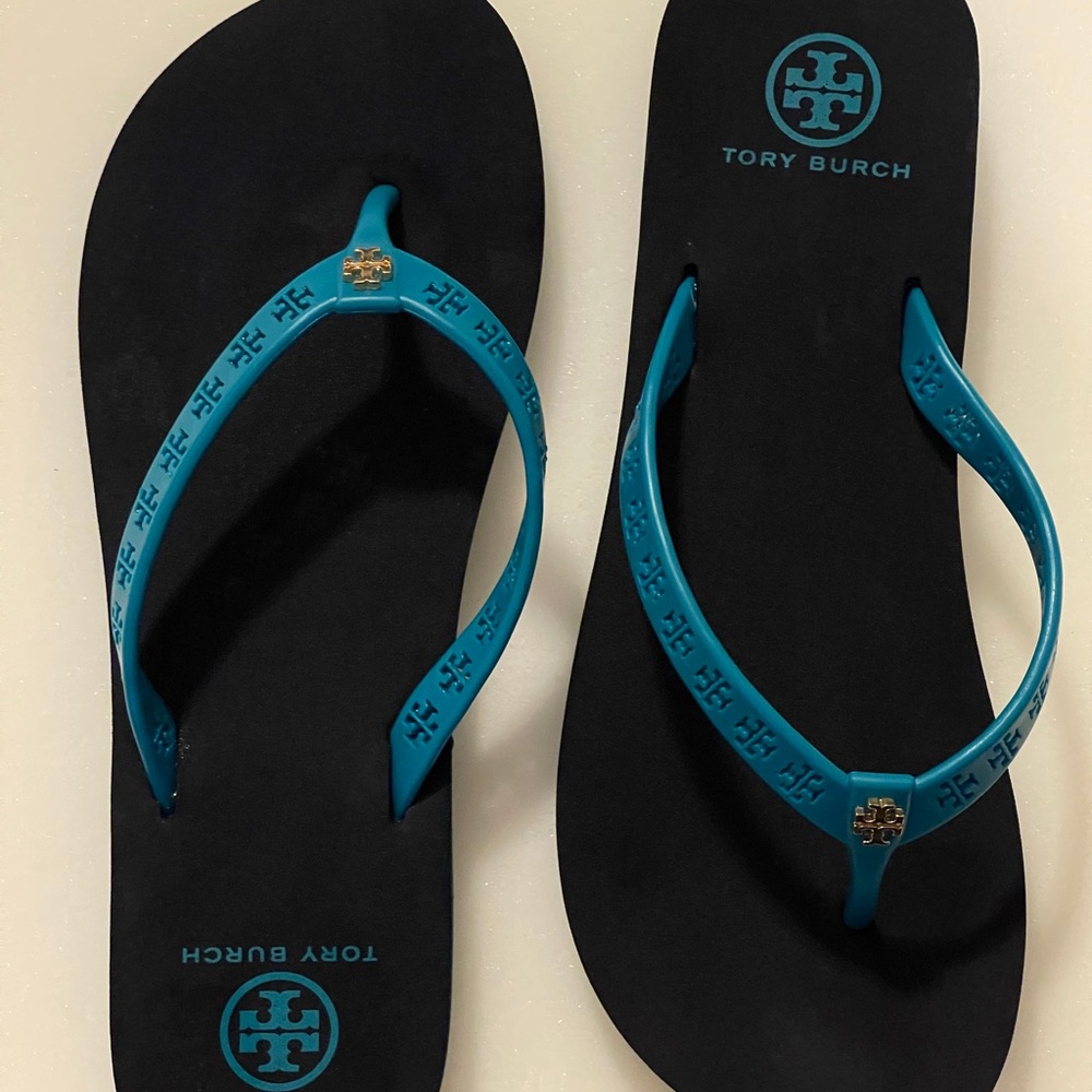 Tory Burch Miranda Flip Flop size 6